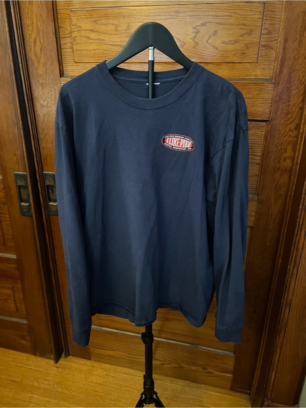 Seattle Pike Place Brewery Navy Long-Sleeve Crewneck Beer Shirt